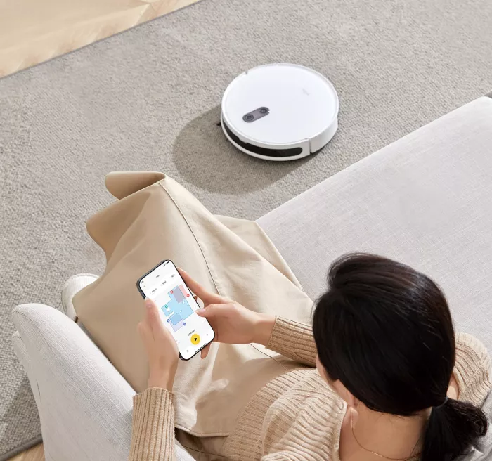 Intelligent sweeping robot DEM-A10W White